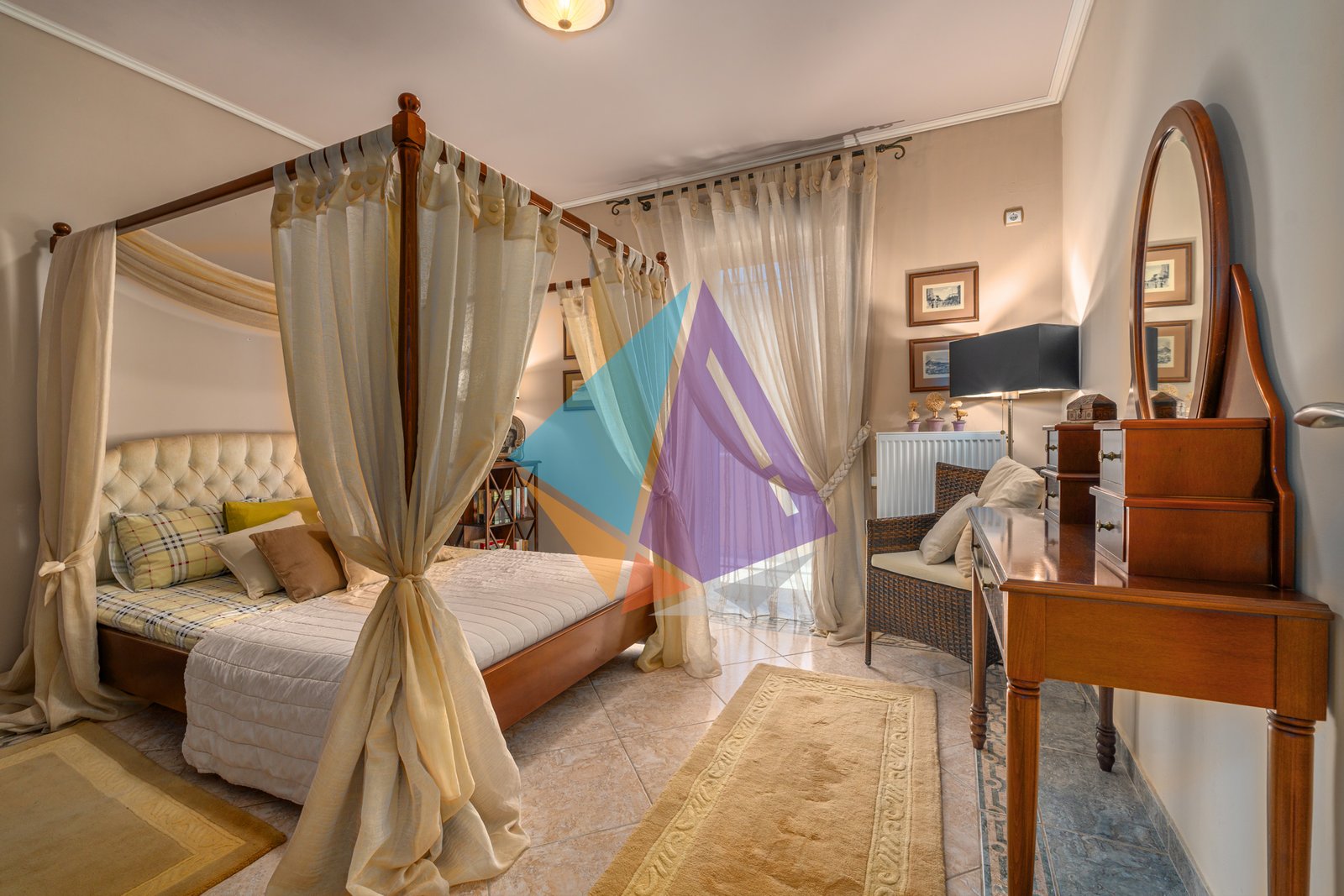 Villa for sale, Lagonisi, Kalivia Thorikou