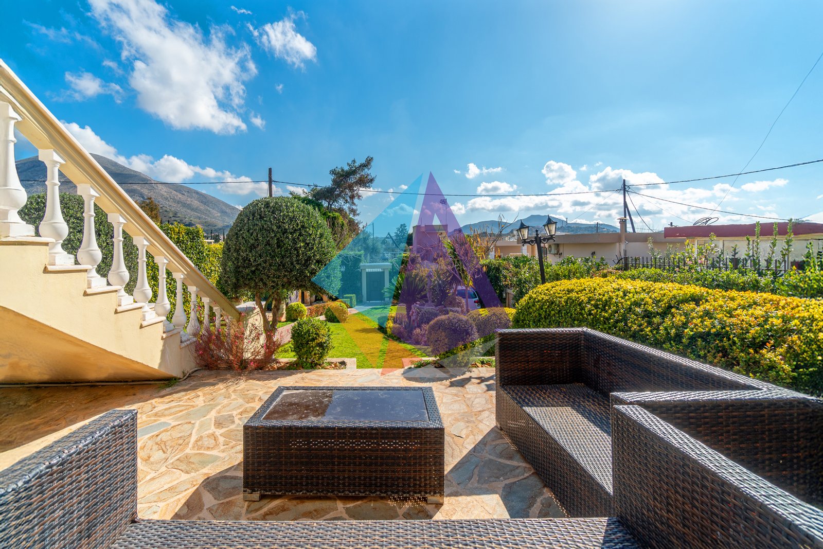 Villa for sale, Lagonisi, Kalivia Thorikou