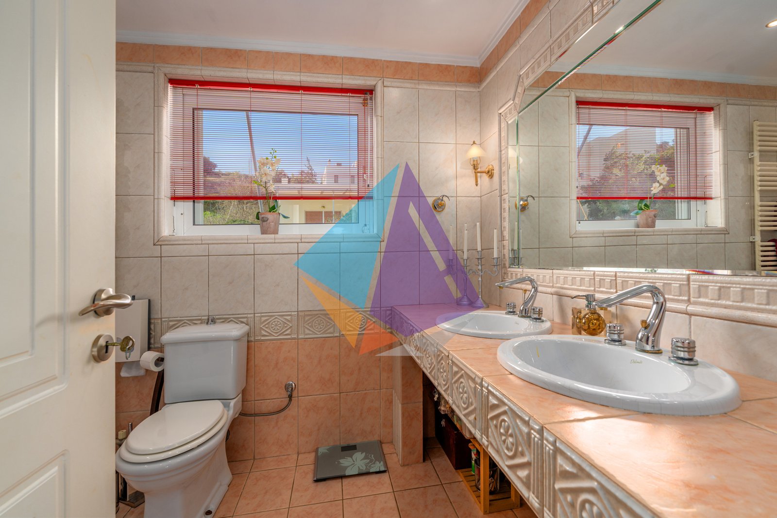 Villa for sale, Lagonisi, Kalivia Thorikou